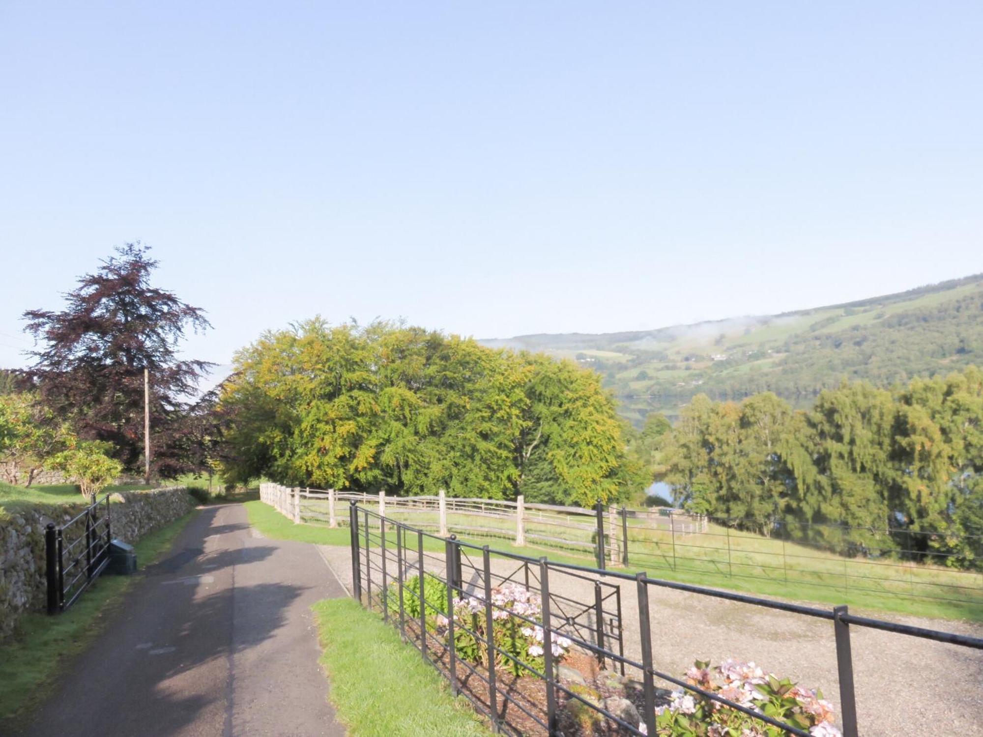 Tummel Cottage Foss Exterior foto
